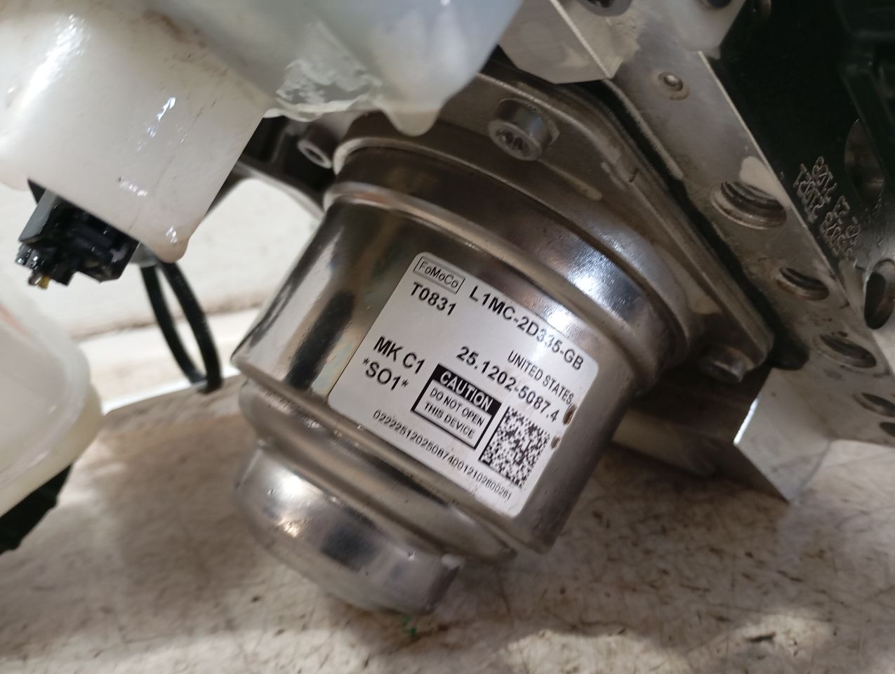 Part image 10