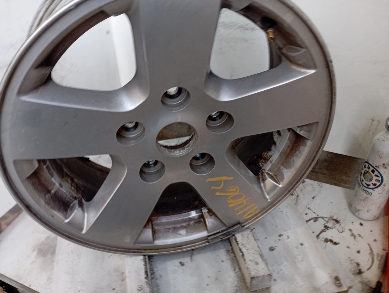 Part image 2