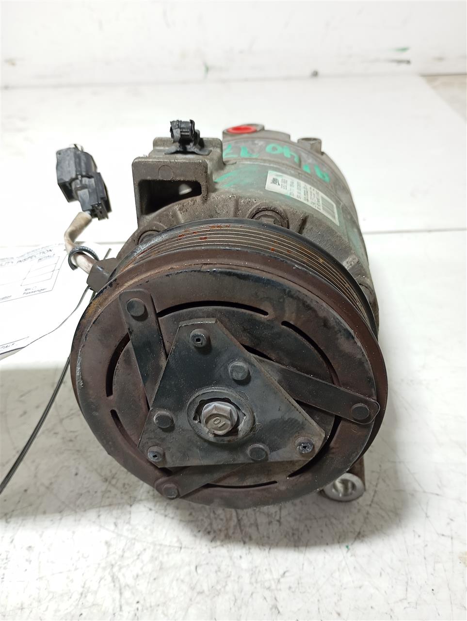 Part image 3