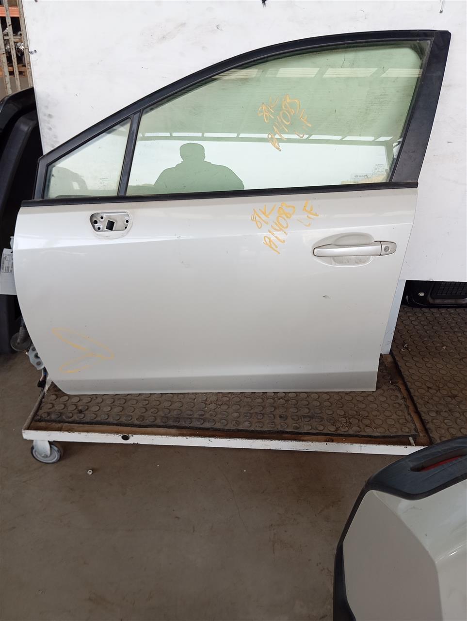Part image 4