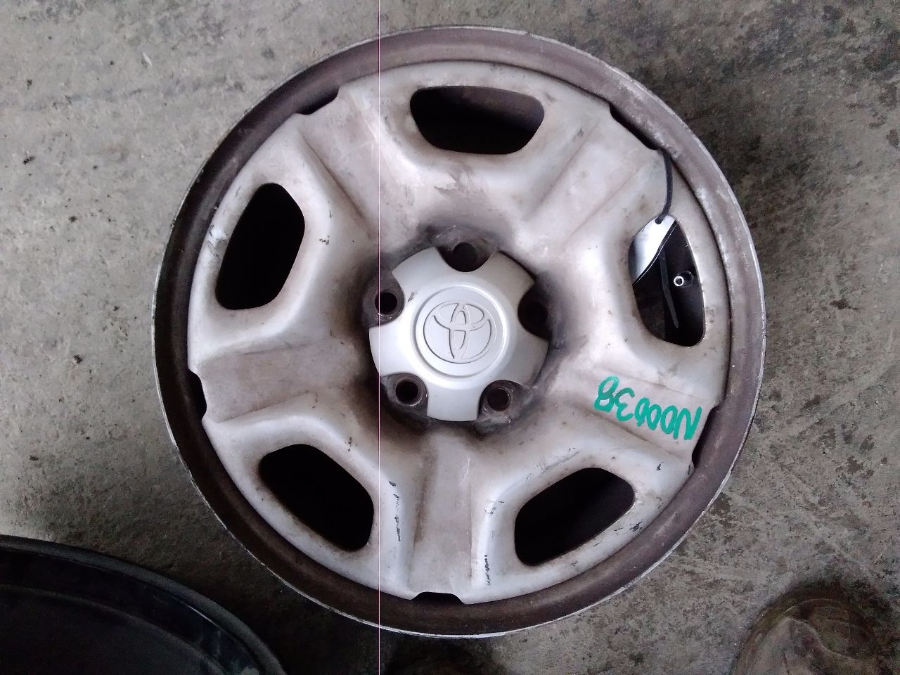 Part image 1