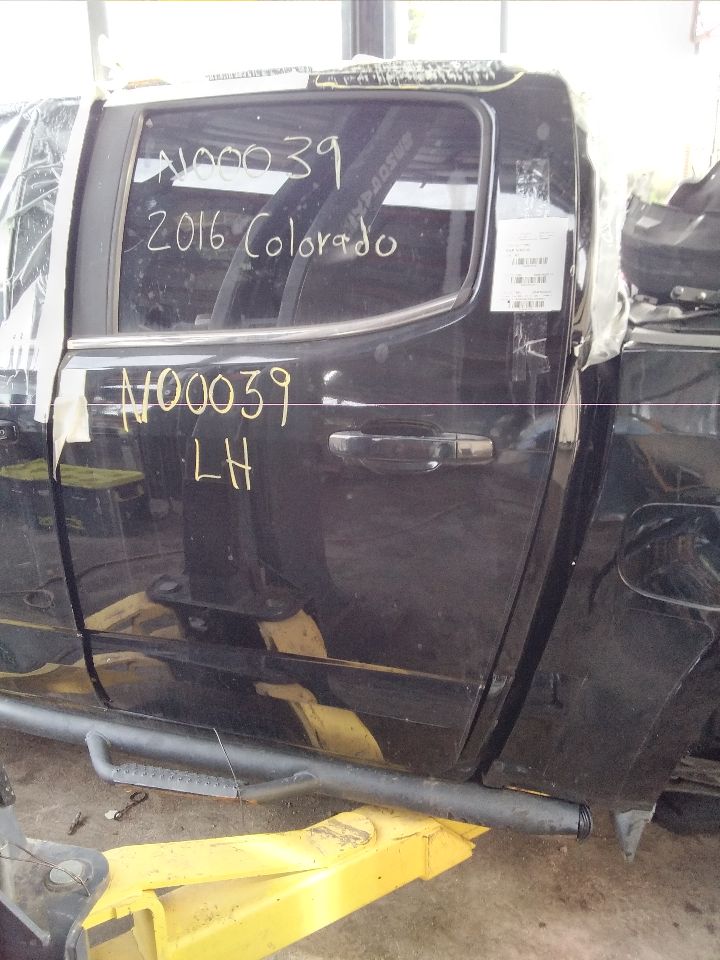 2016 General Motors COLORADO Dr Assm, Rear Side