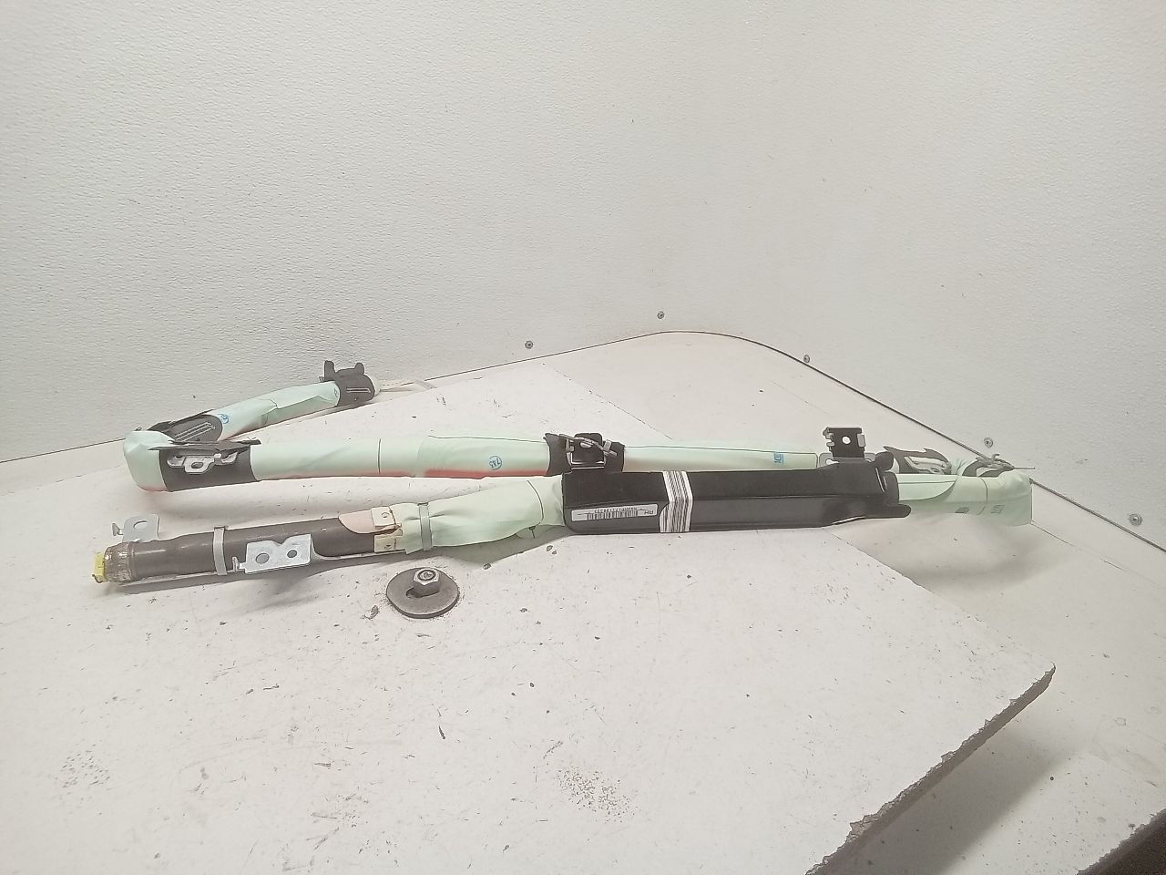 Part image 4