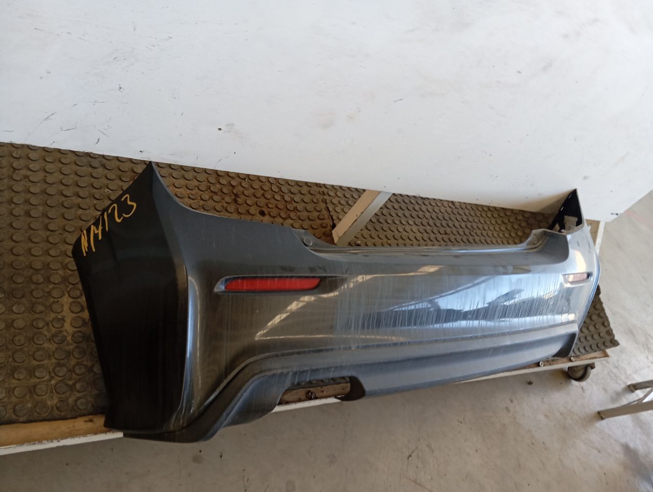 Part image 4