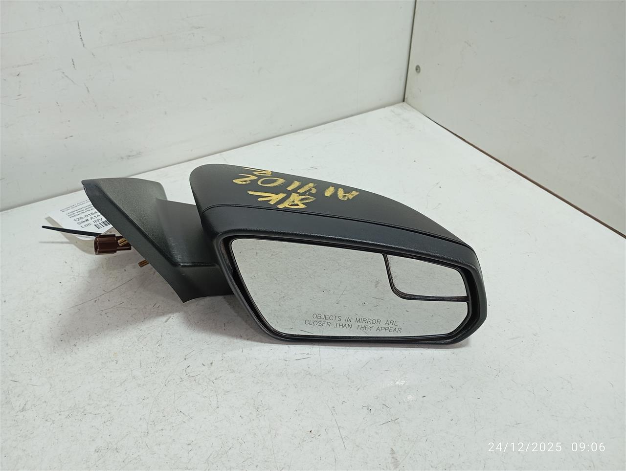 2012 Ford MUSTANG Side View Mirror
