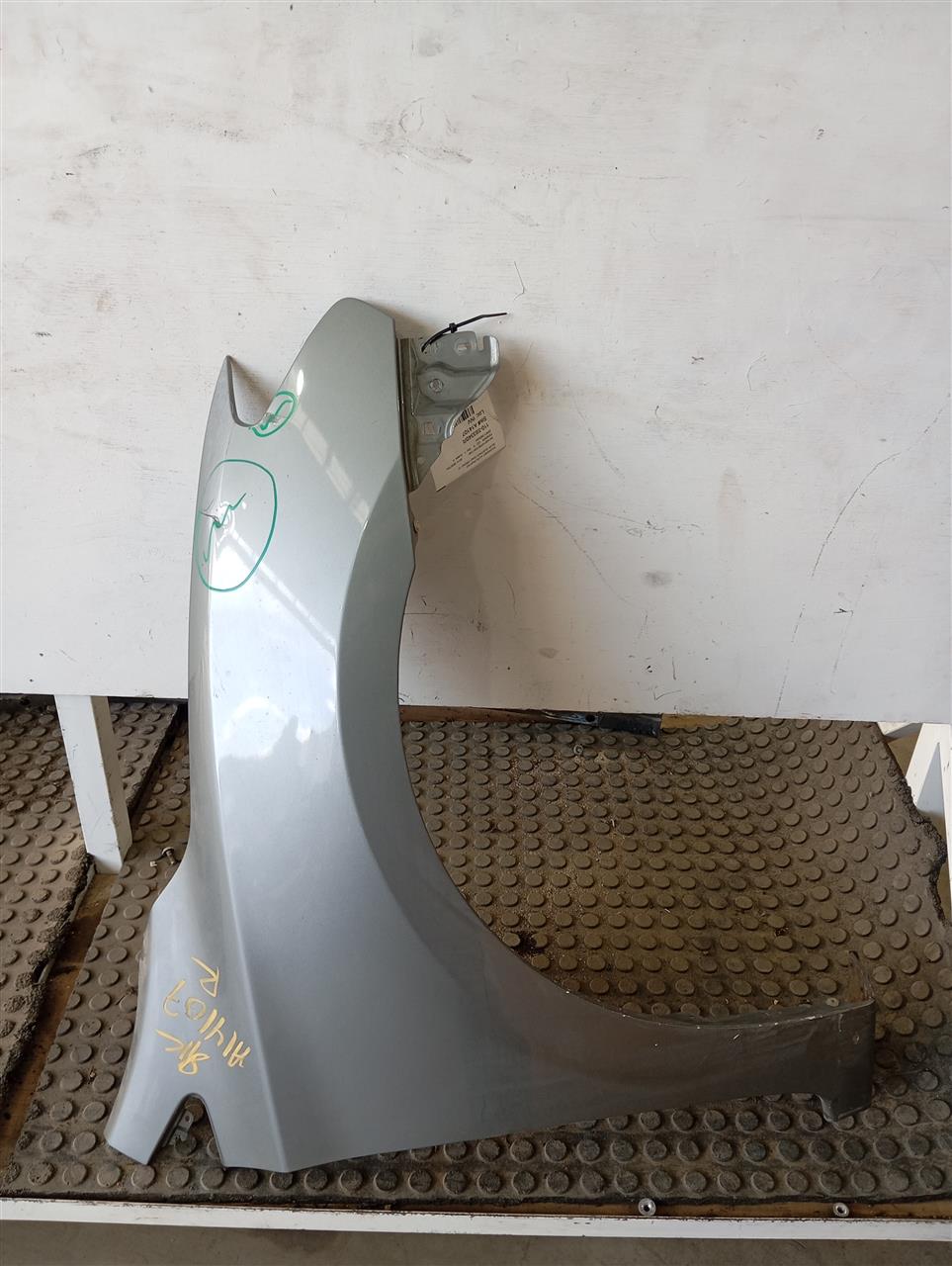 Part image 3