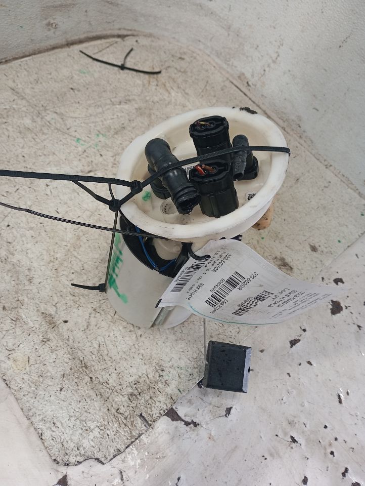 2014 BMW BMW X1 Fuel Pump