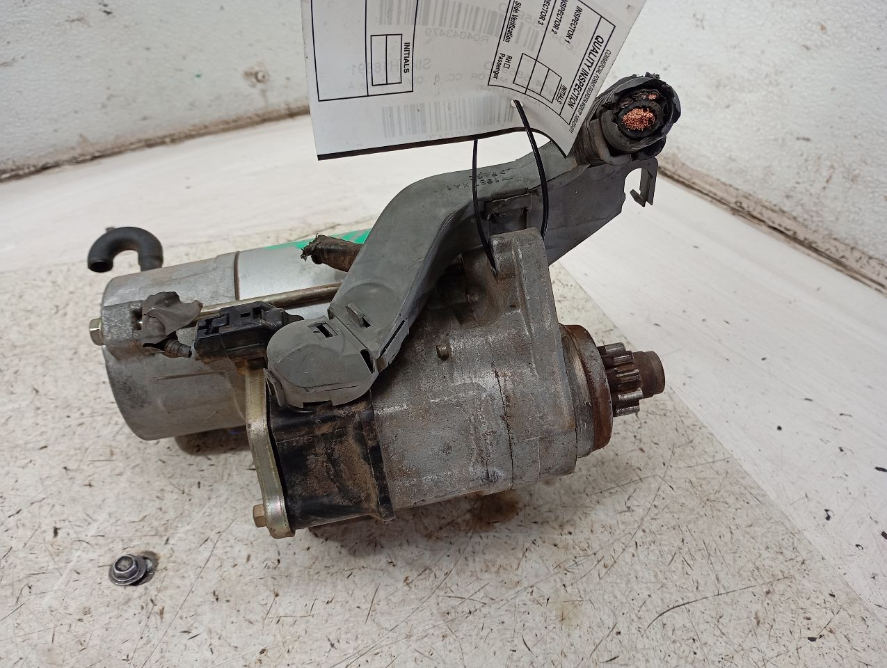 Part image 4