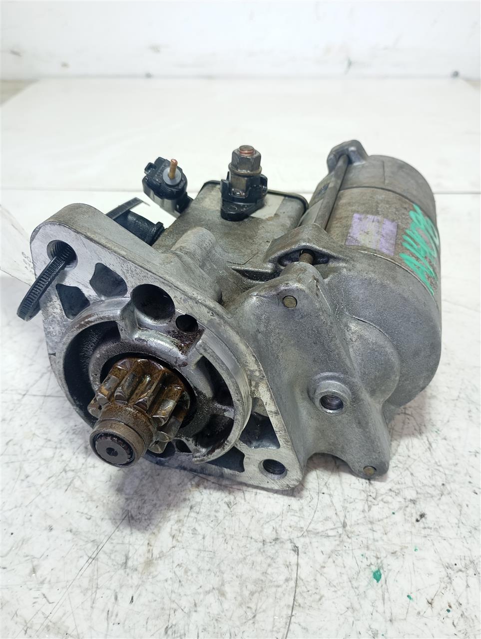Part image 4