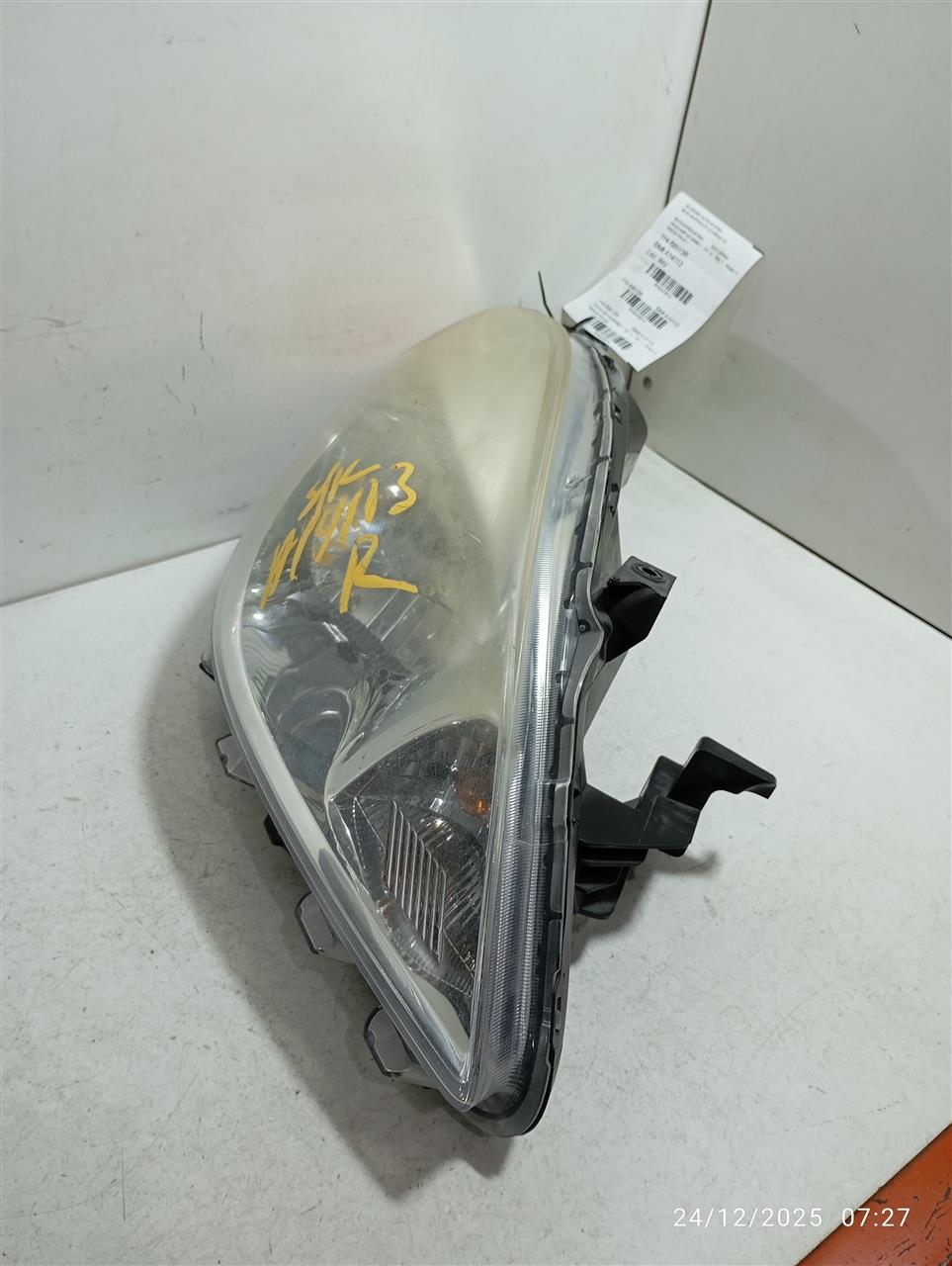 2013 Nissan VERSA Headlamp Assembly