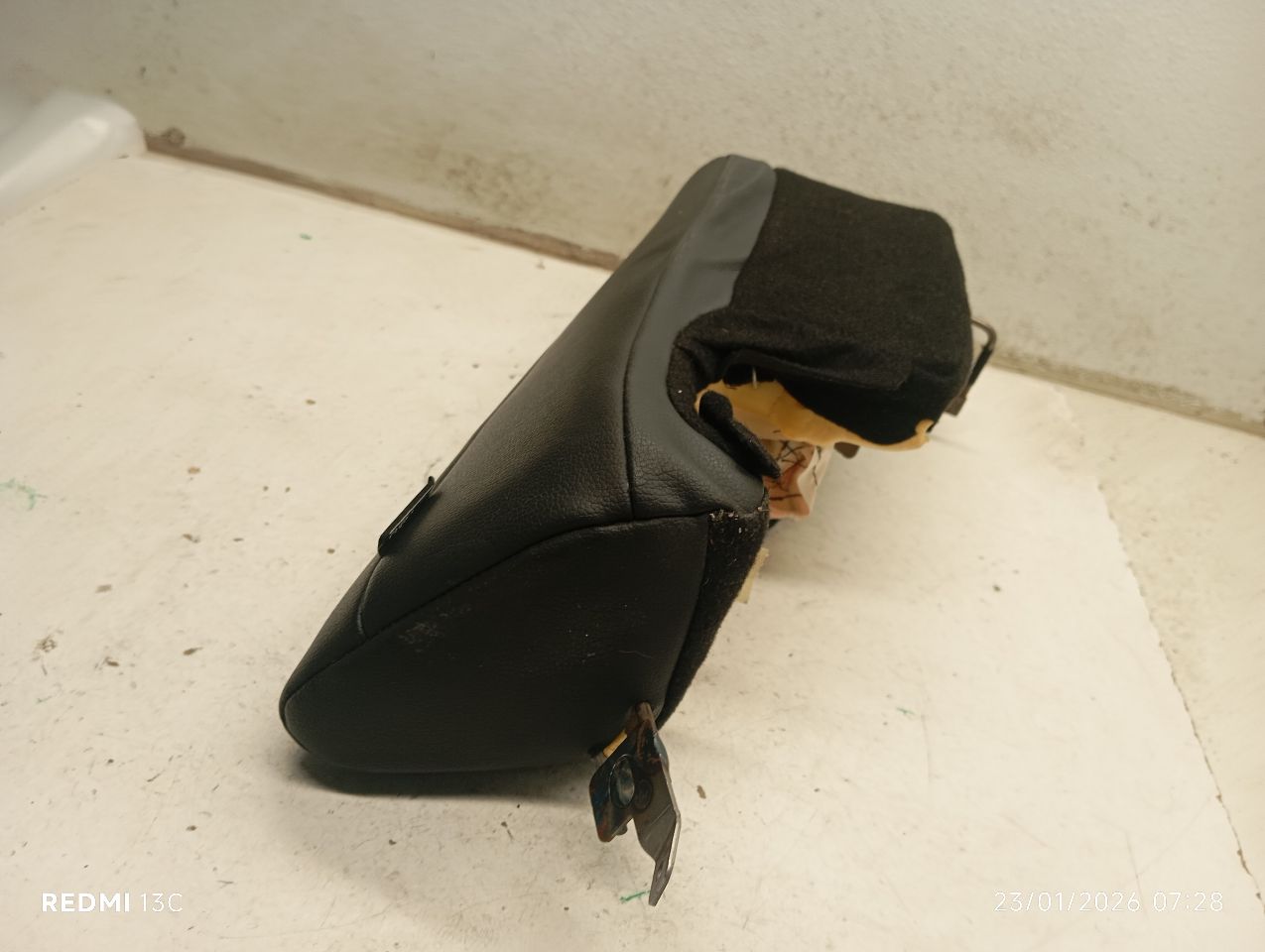 Part image 3
