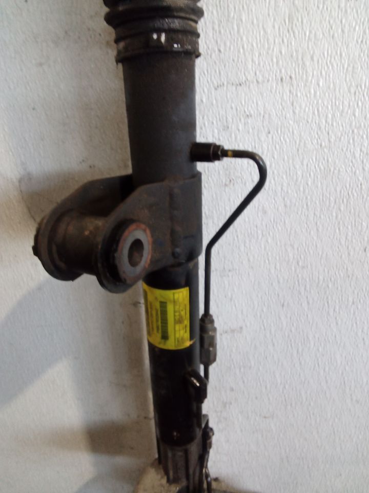 Part image 11