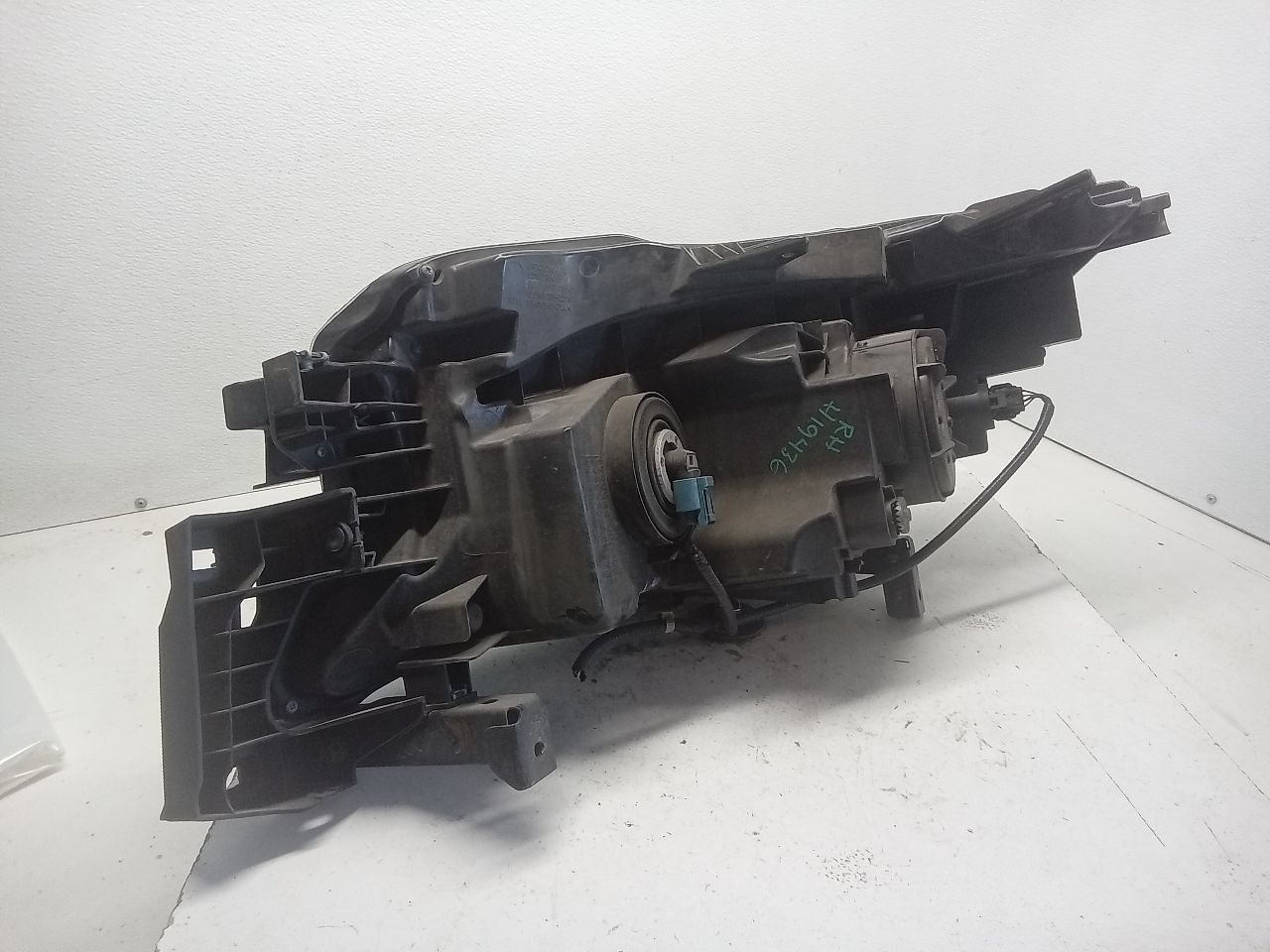 Part image 3