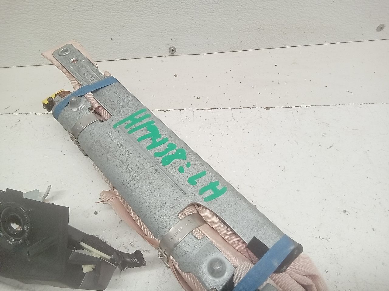 Part image 4
