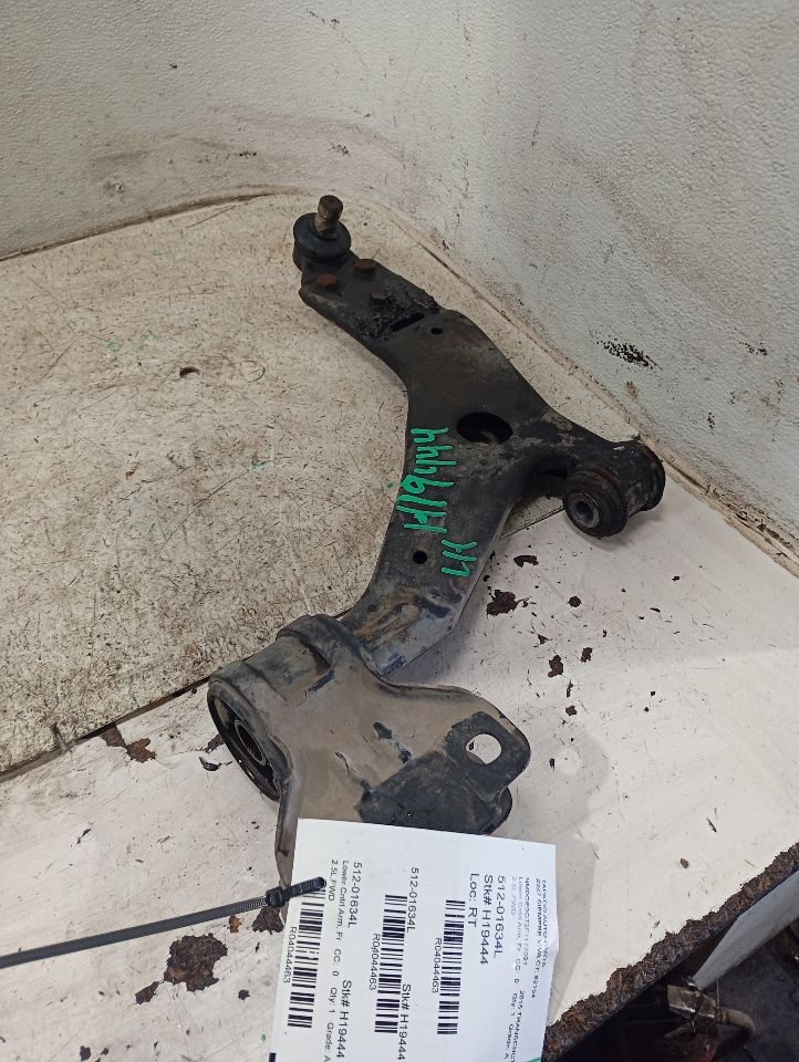 2015 Ford TRANSIT CONNECT Lower Cntrl Arm, Fr