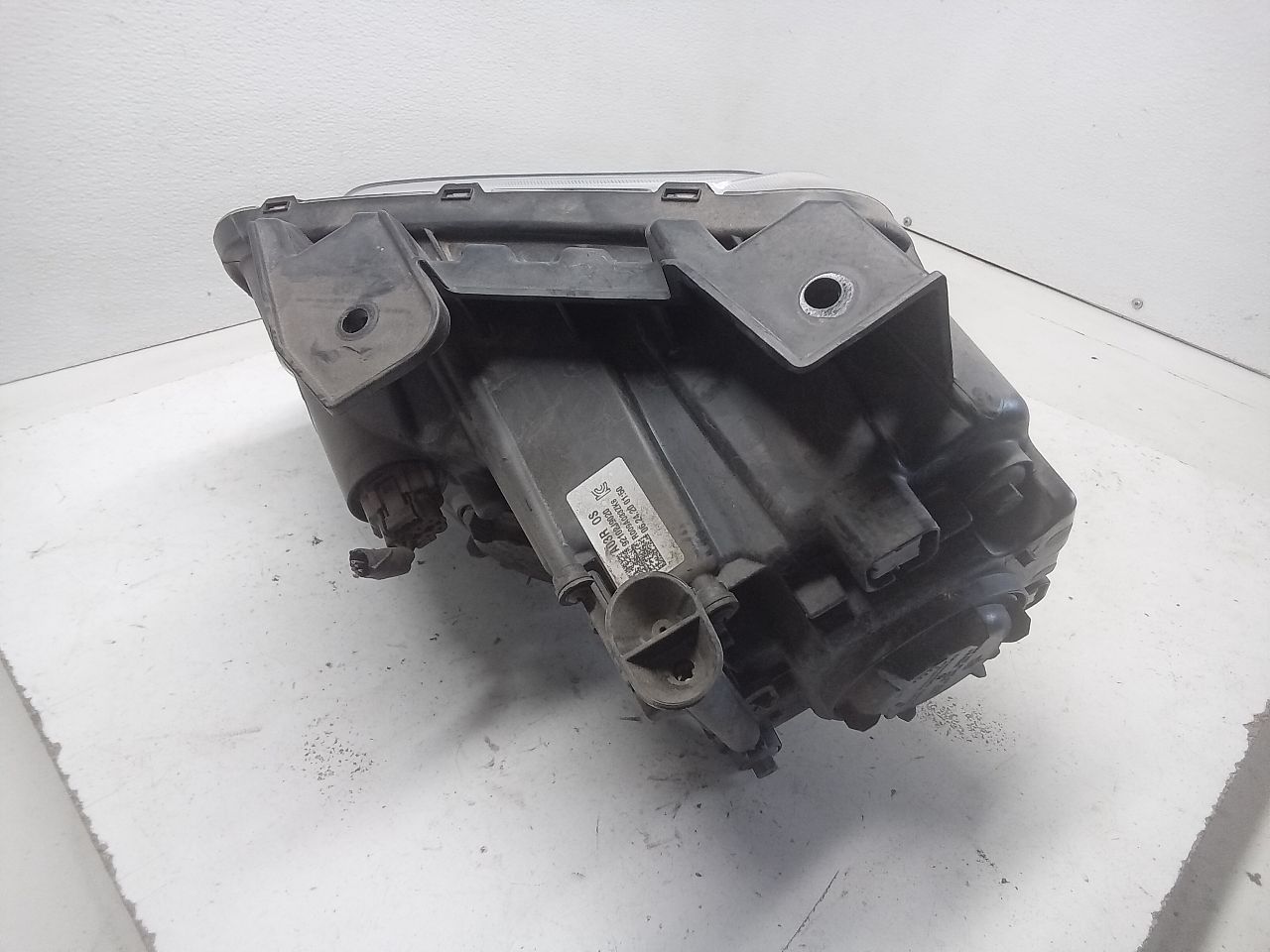 Part image 3