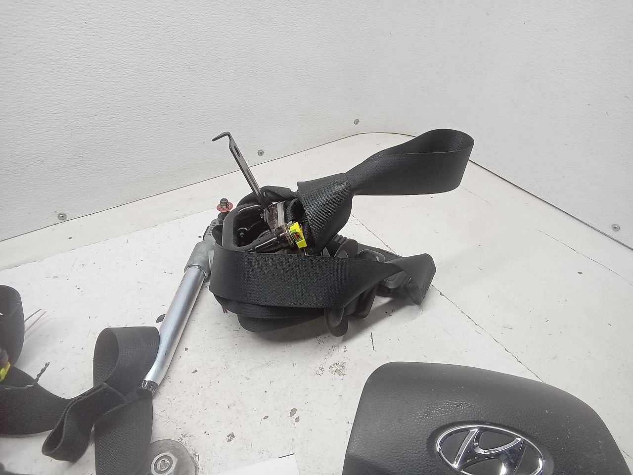 Part image 12