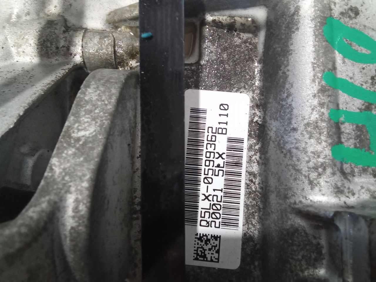 Part image 3