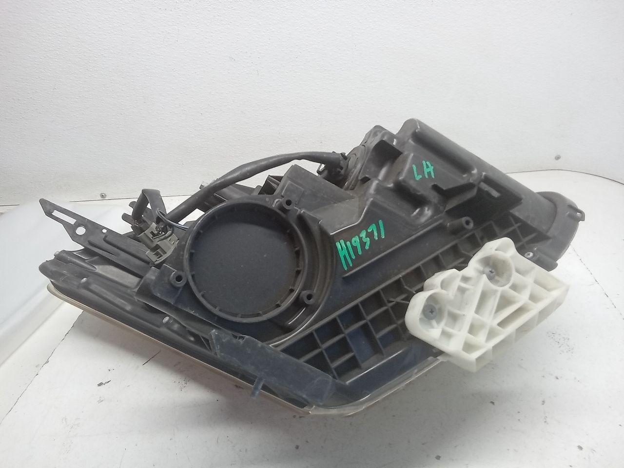 Part image 8