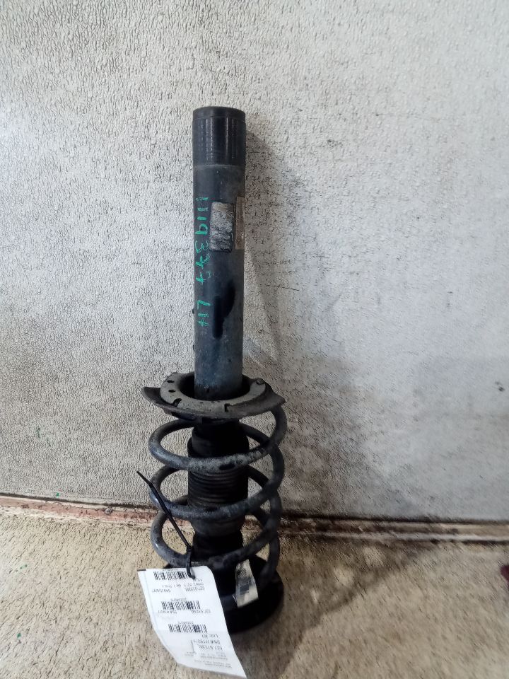2014 BMW X3 BMW Strut