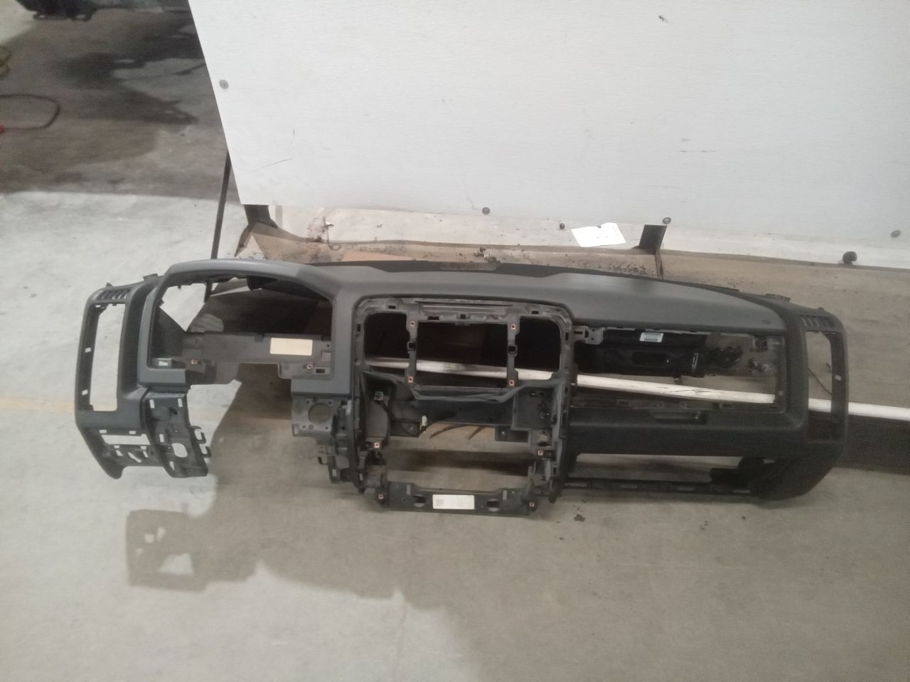 Part image 5