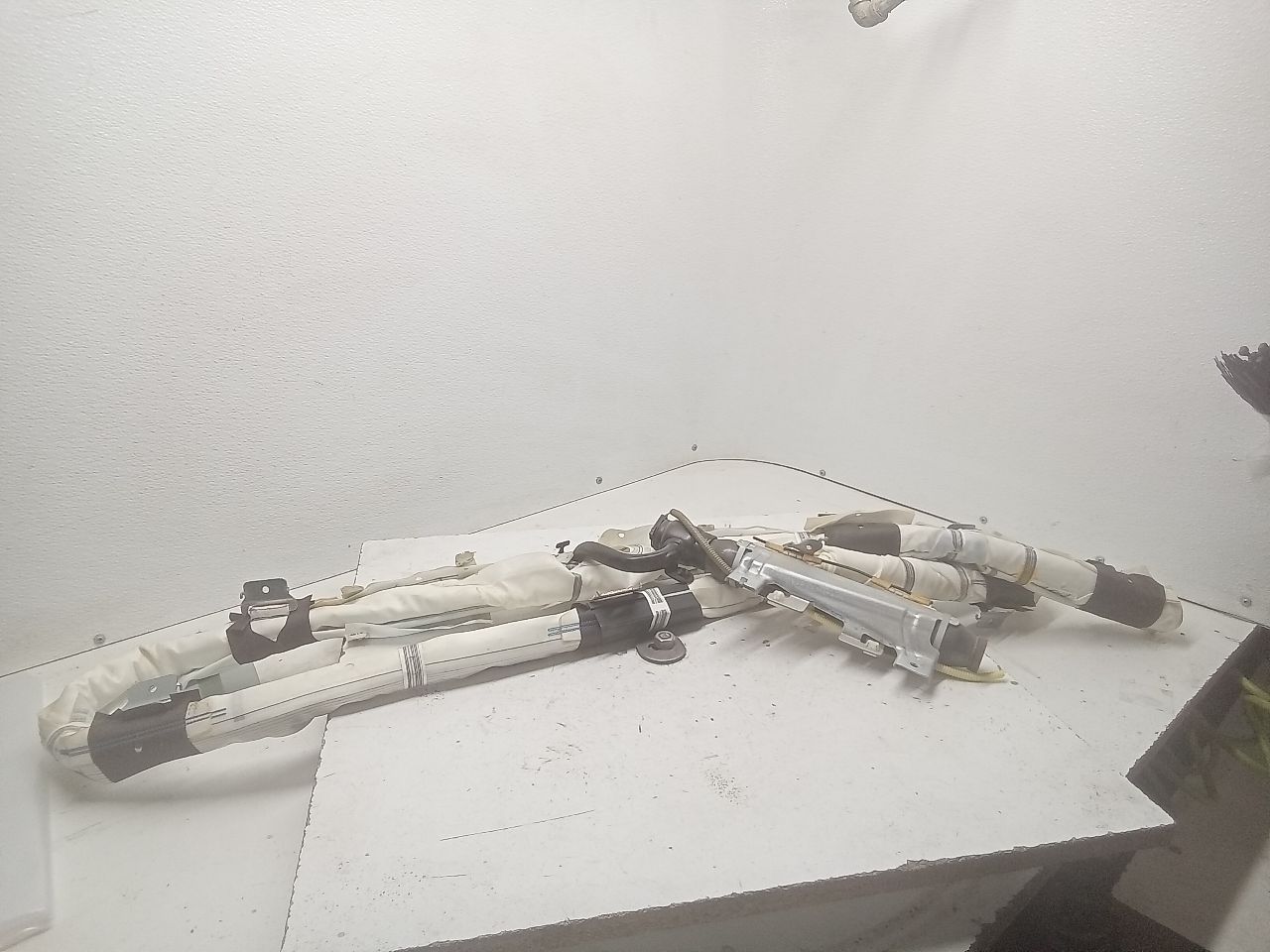 Part image 2