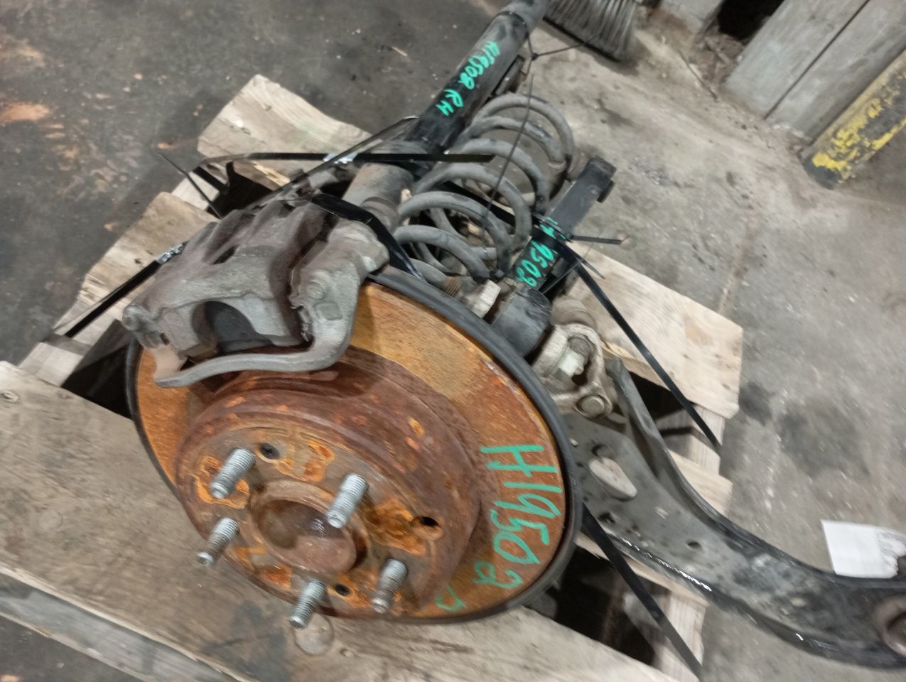 Part image 3
