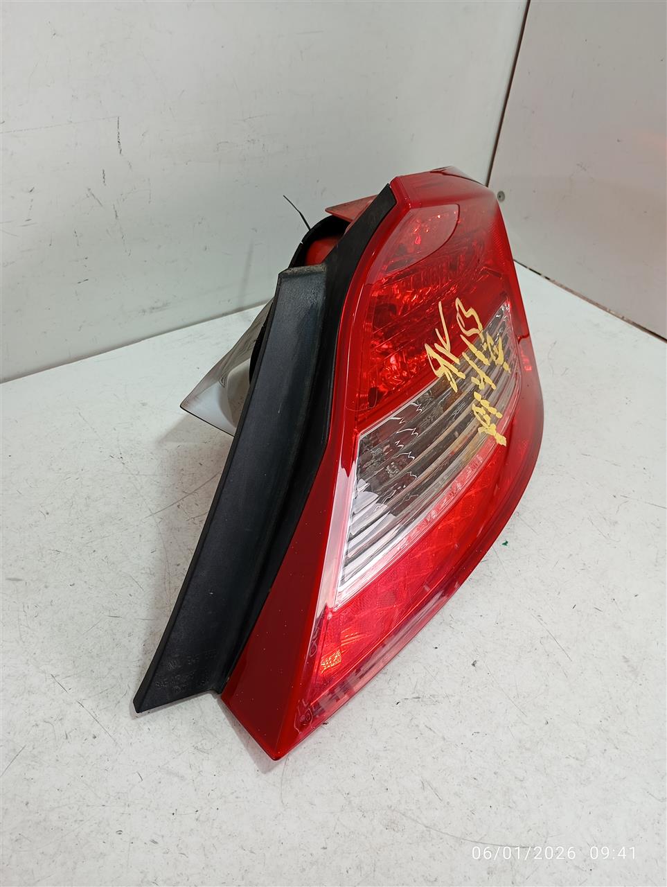 Part image 2