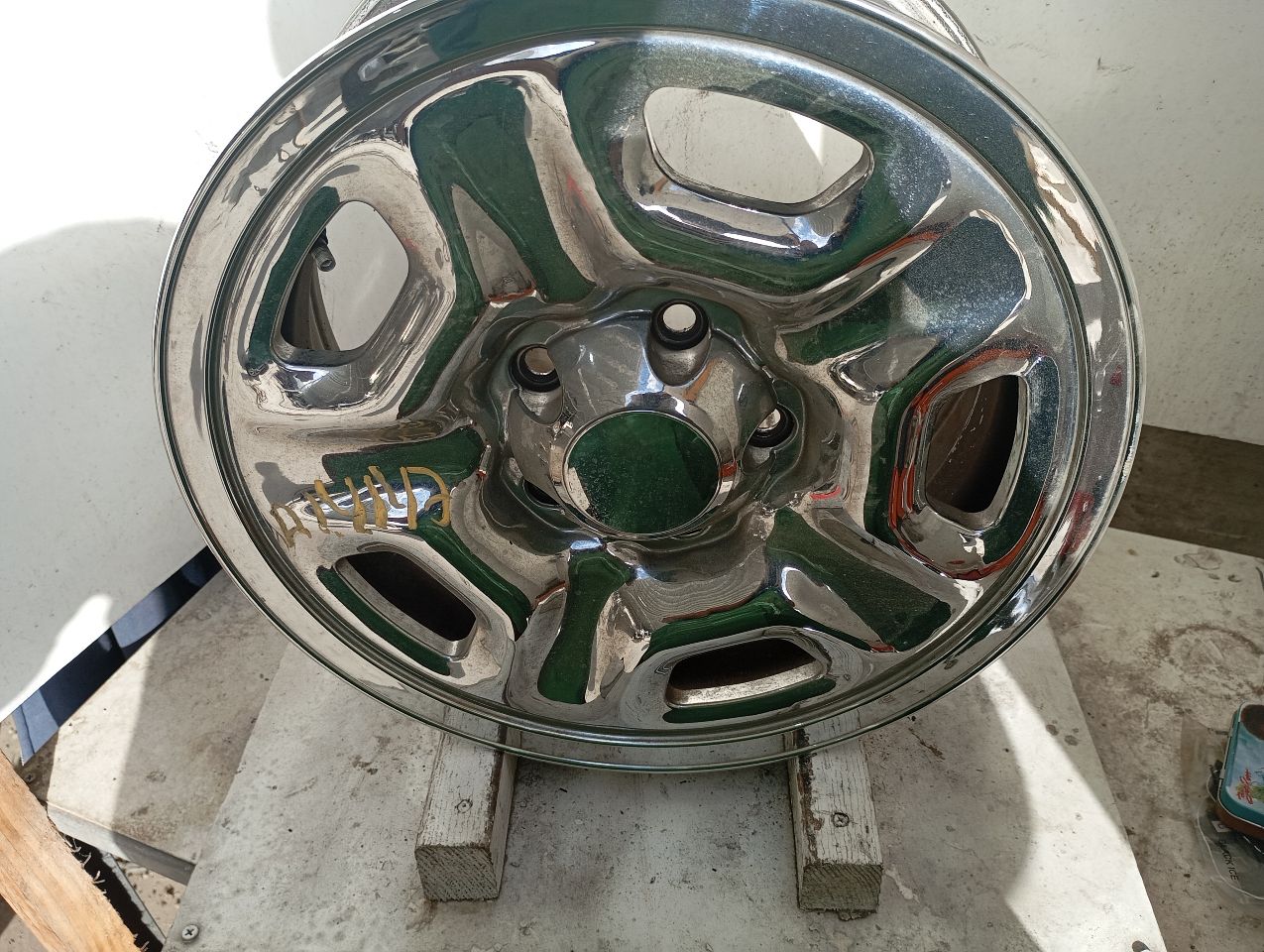 Part image 2
