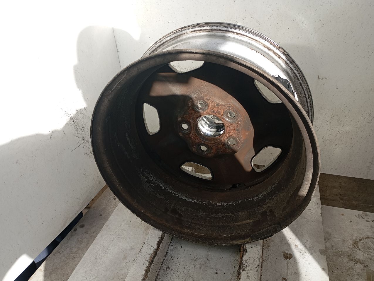 Part image 3