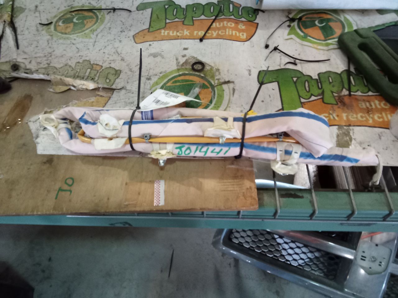 Part image 1