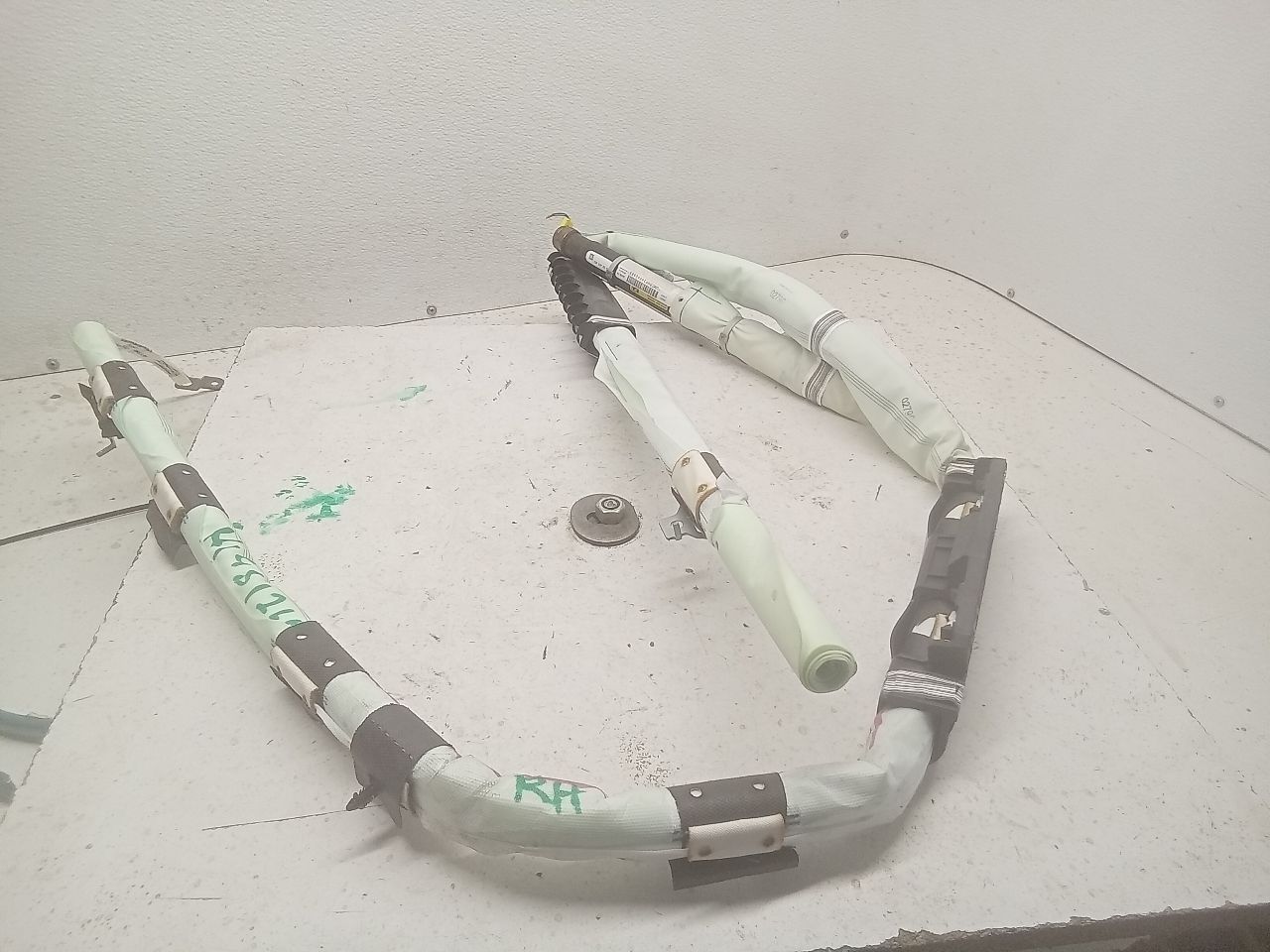 Part image 3
