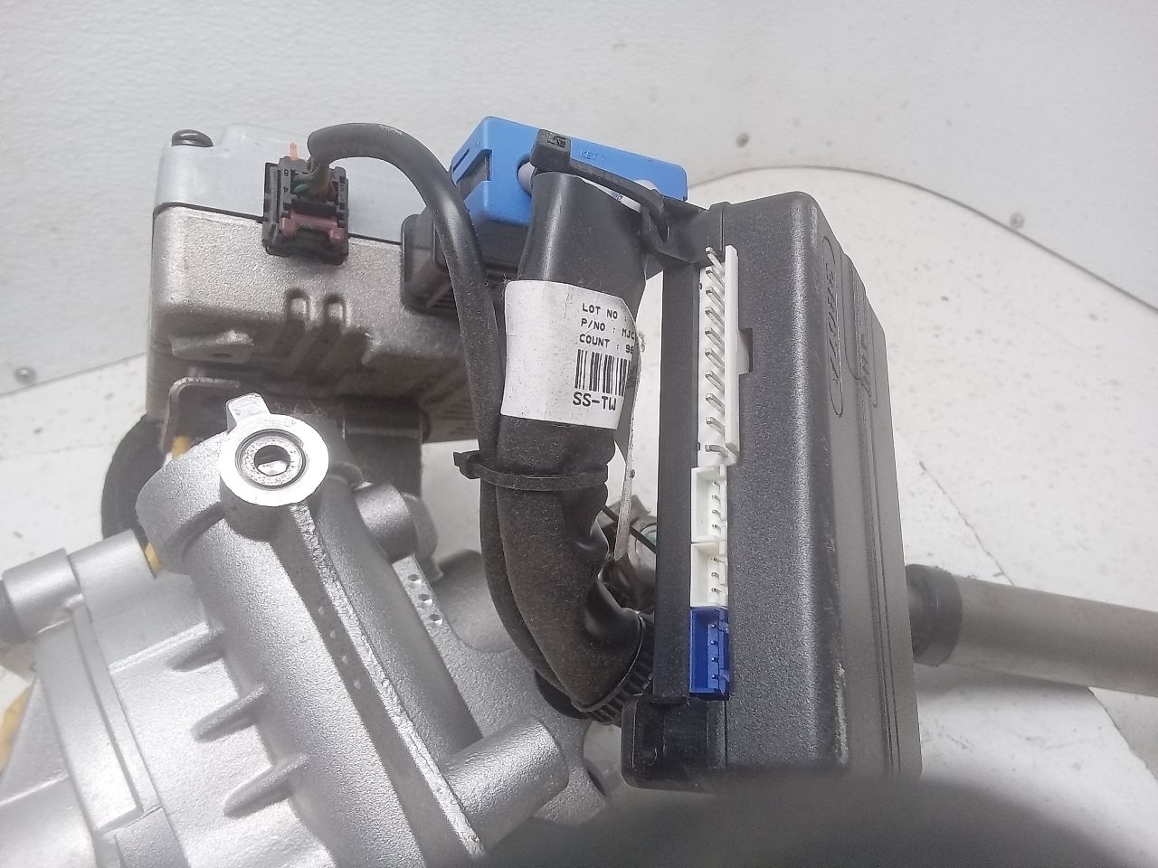 Part image 2