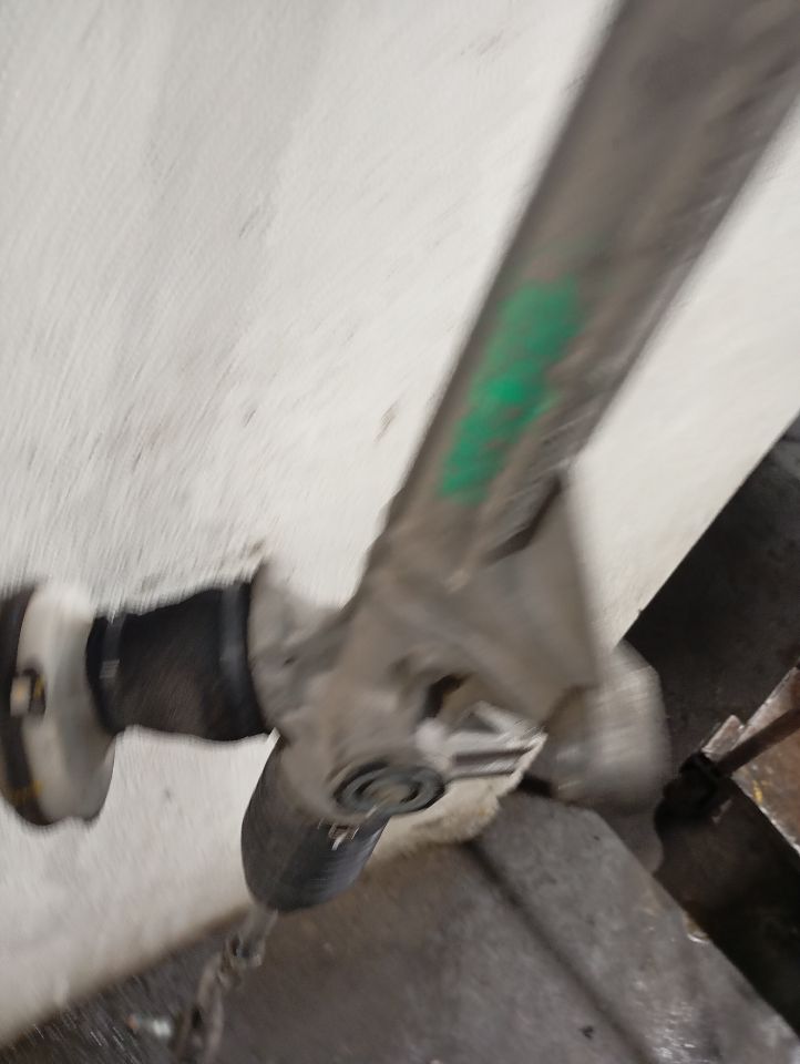 Part image 7