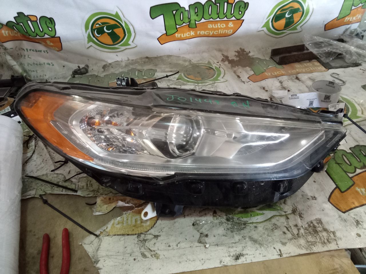2019 Ford FUSION Headlamp Assembly