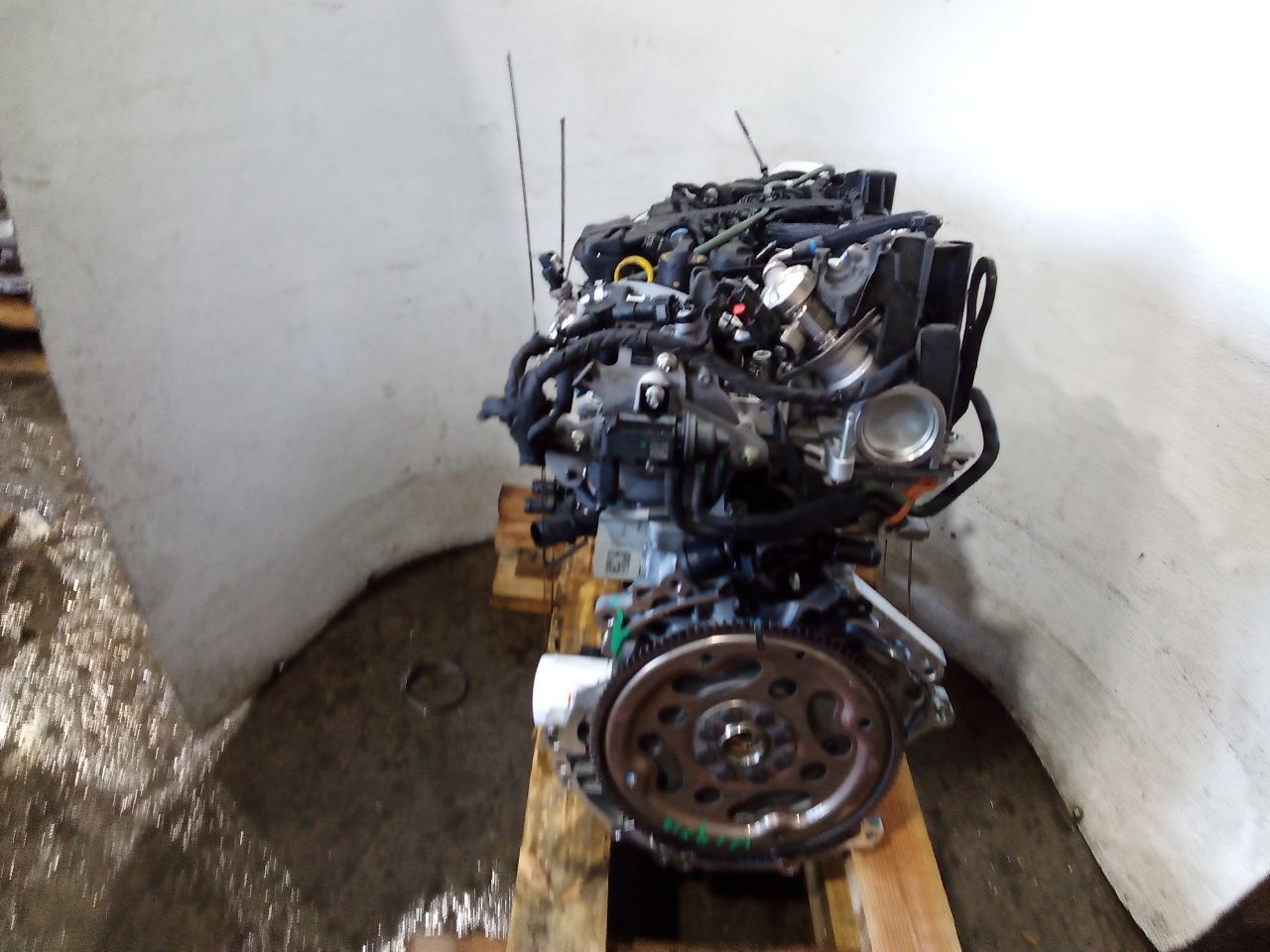 Part image 3