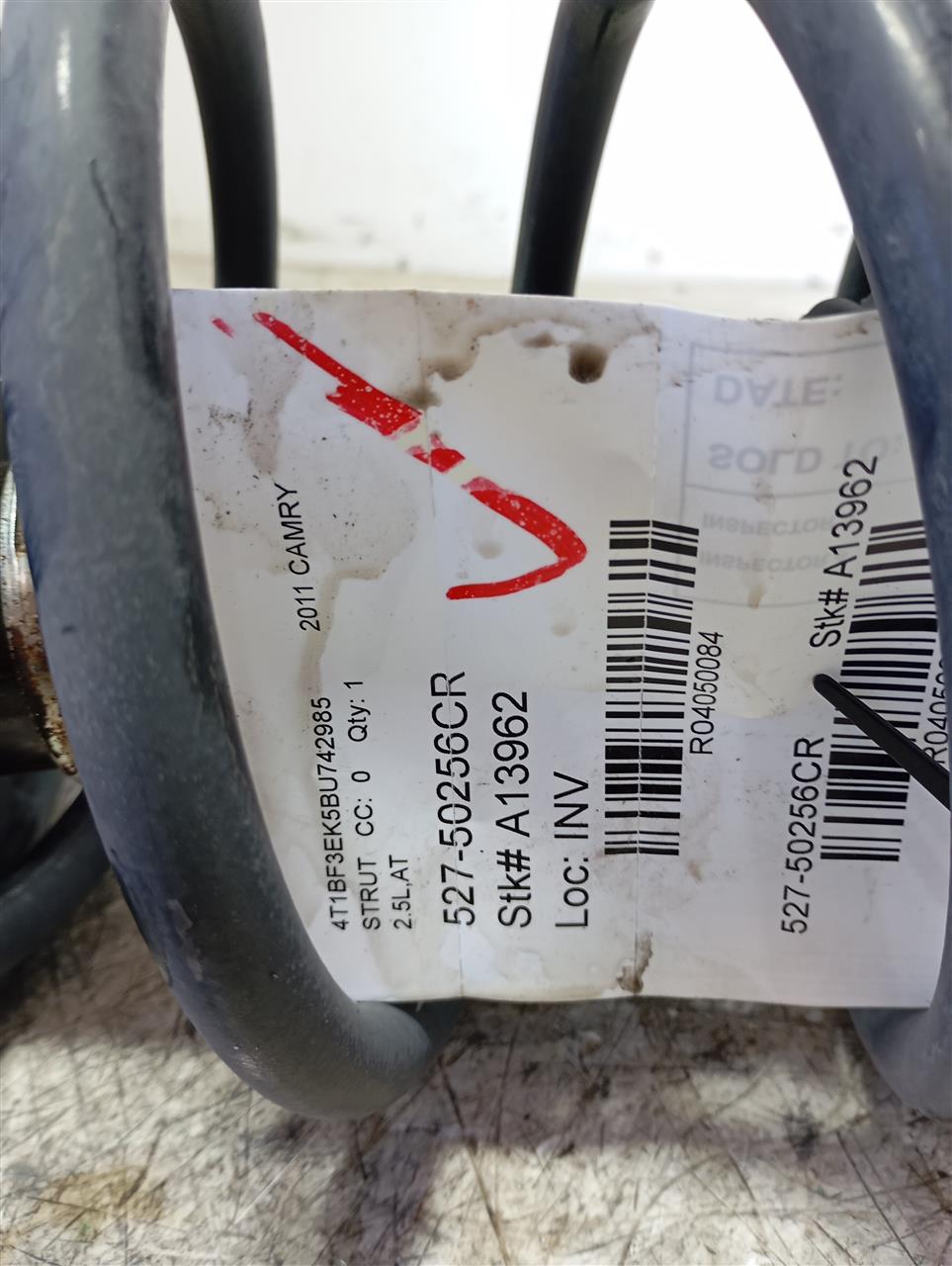 2011 Toyota CAMRY Strut