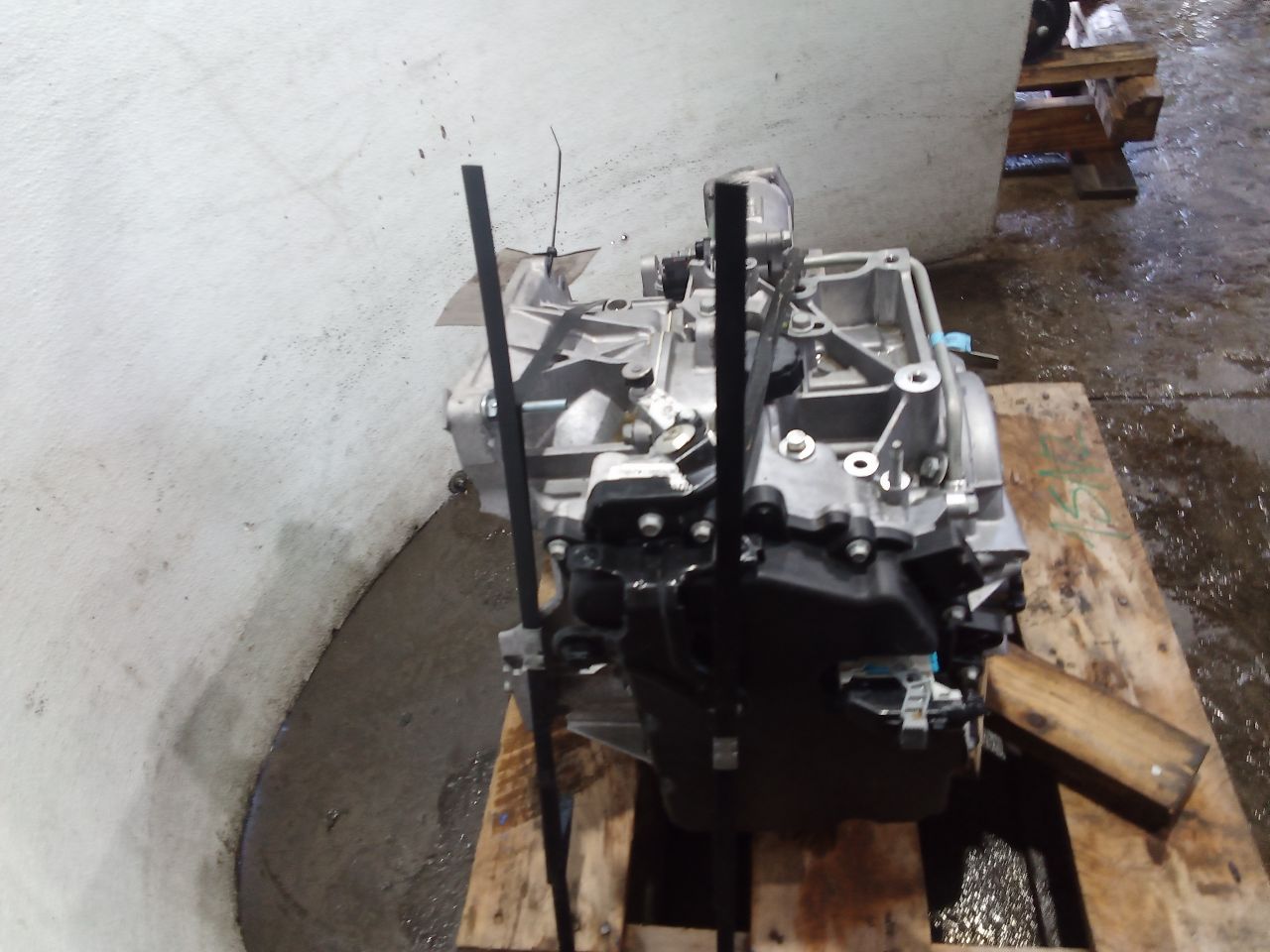 Part image 3