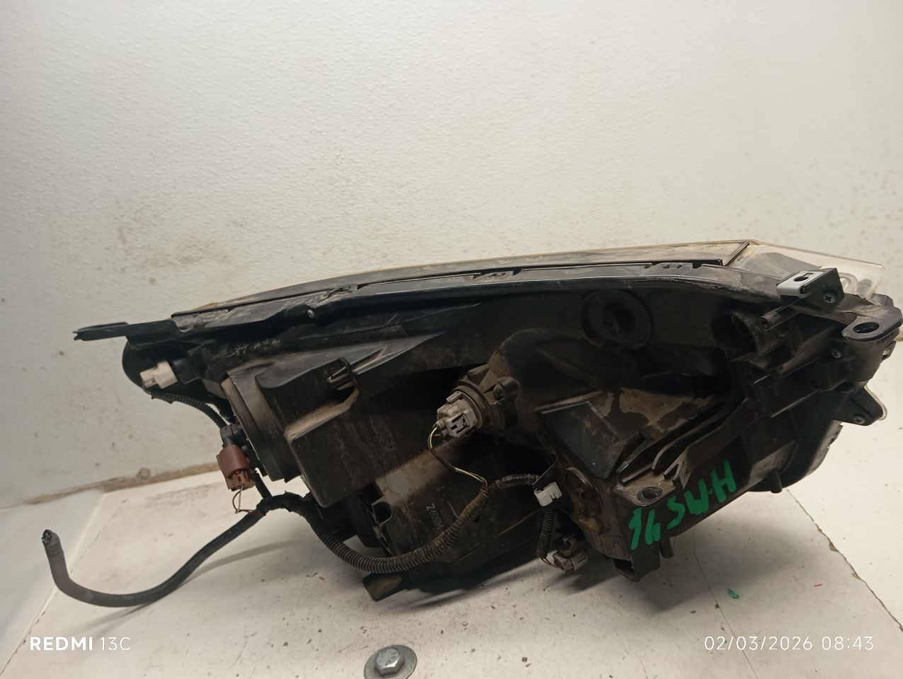 Part image 3