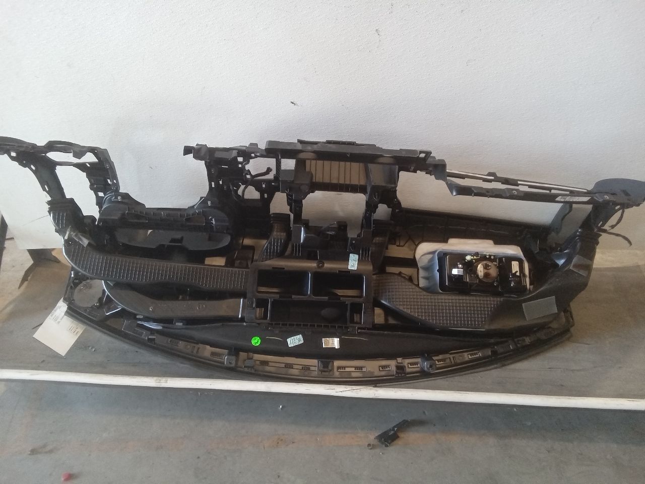 Part image 6