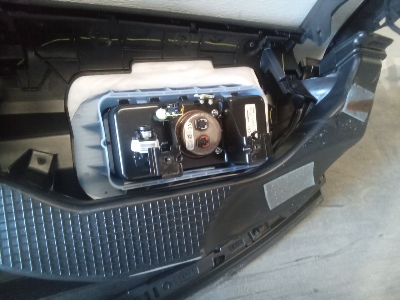 Part image 7