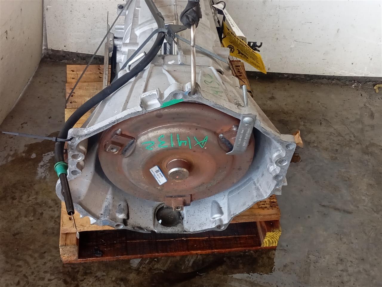 Part image 3