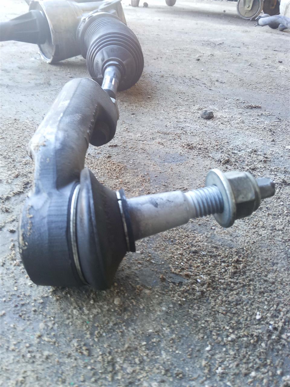 Part image 3