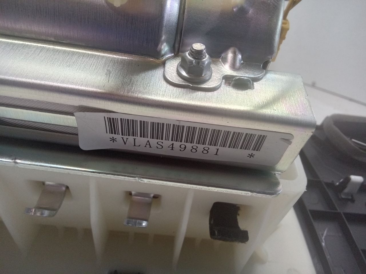 Part image 7