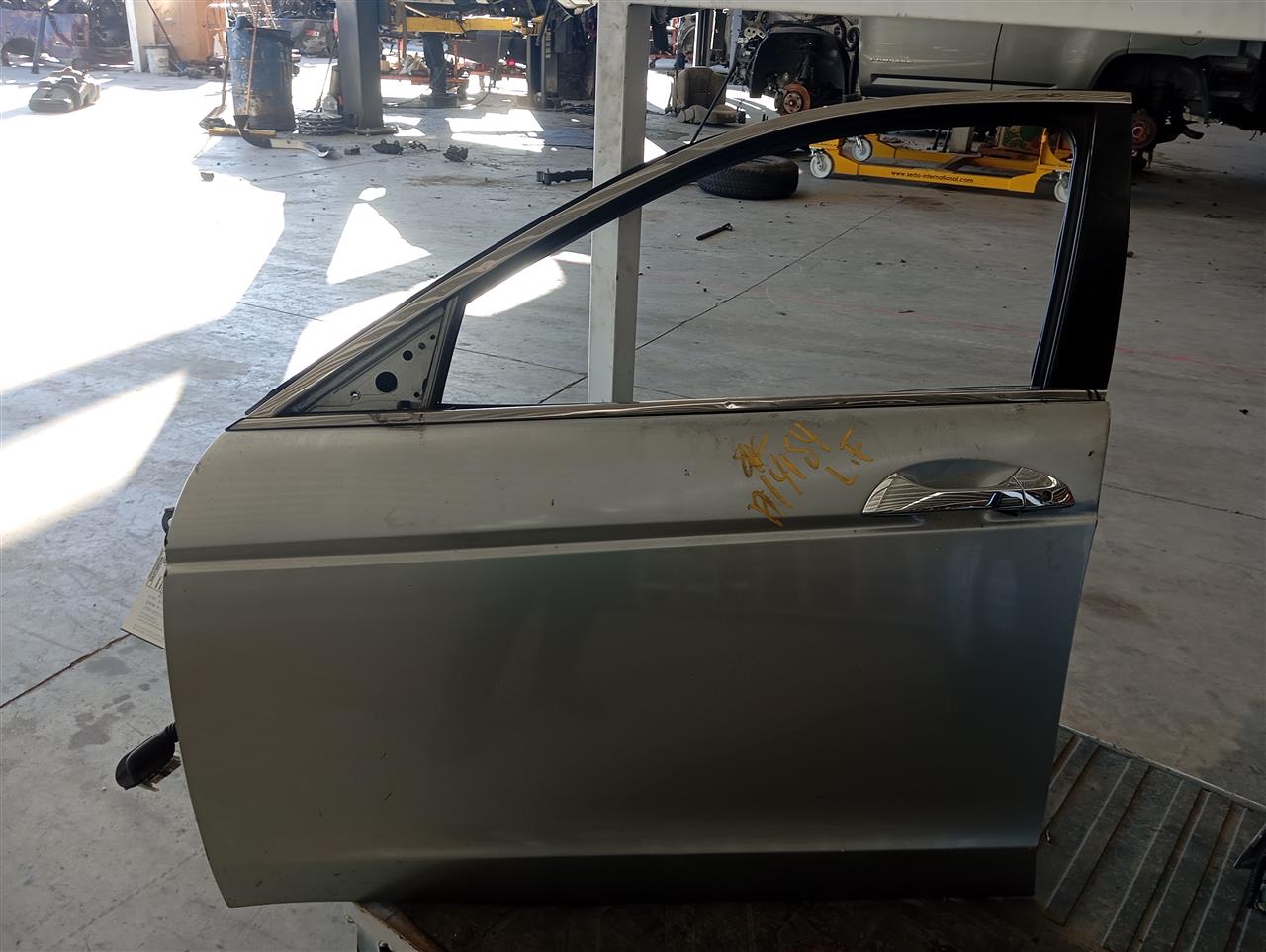 Part image 3