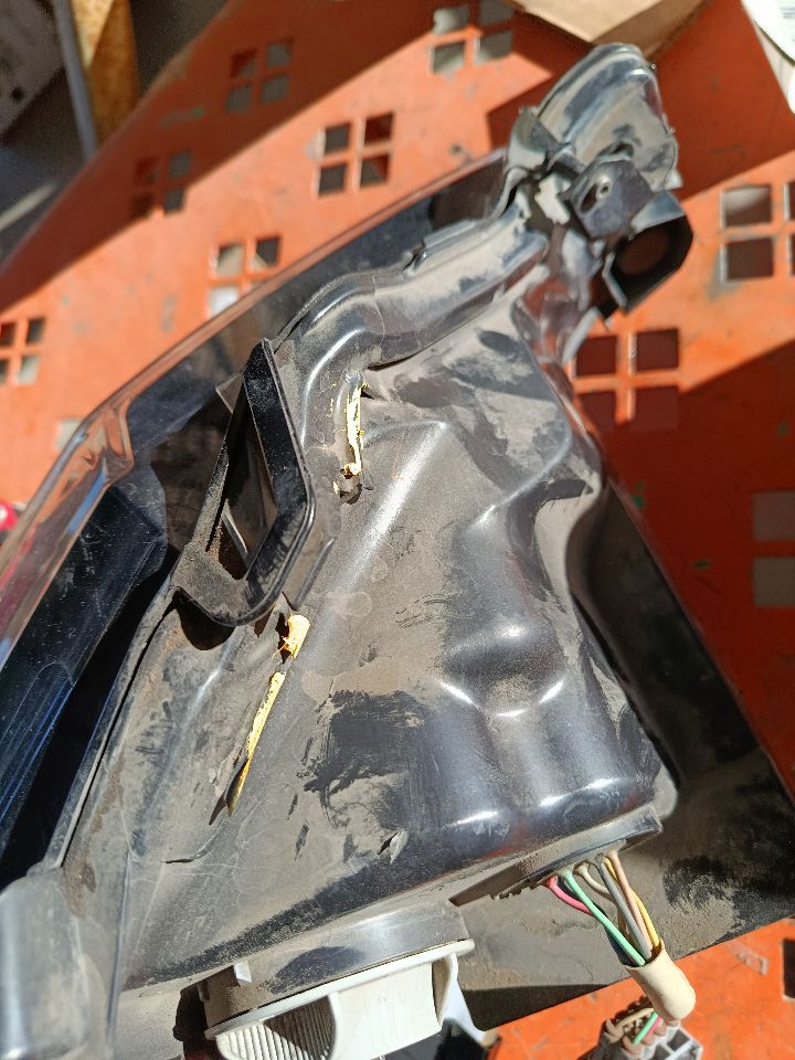 Part image 6