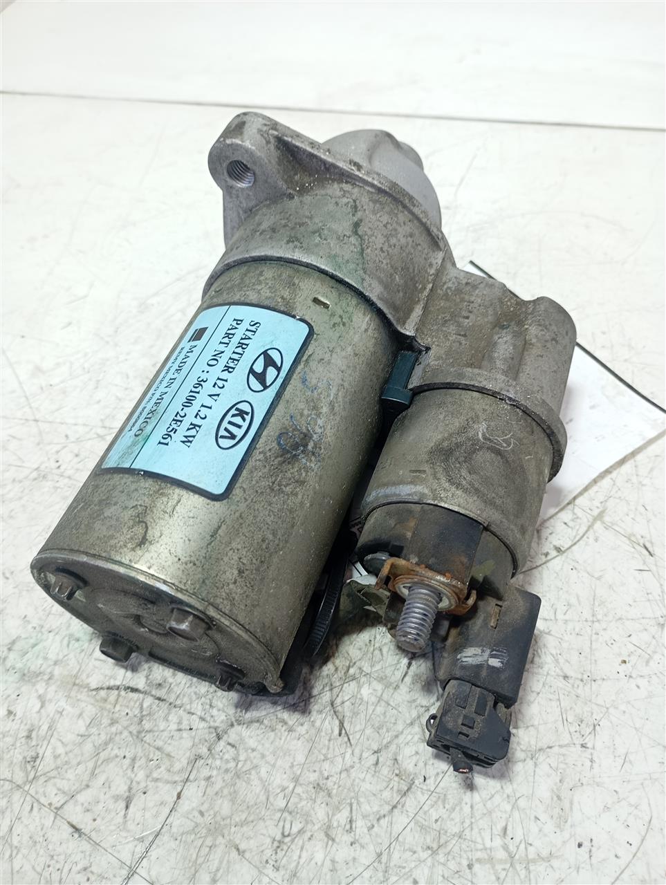 Part image 3