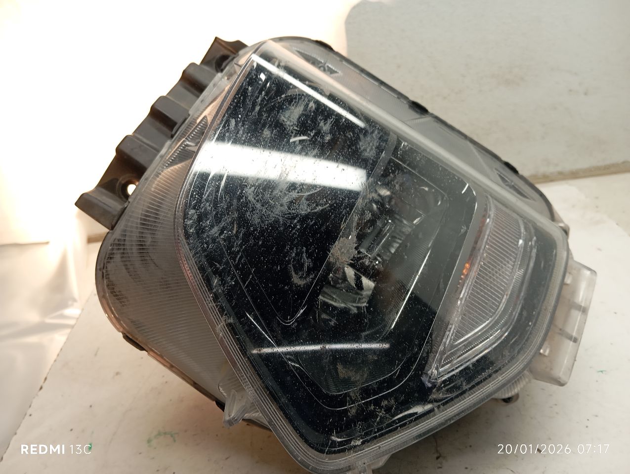 Part image 3