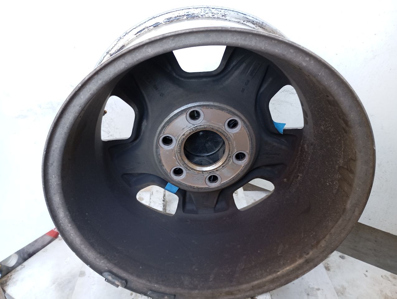 Part image 3