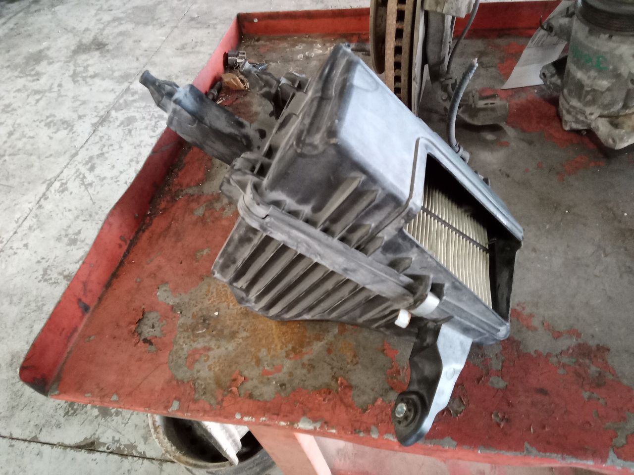 Part image 3